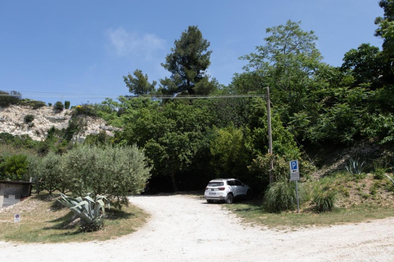 Fonte D'Olio Conero Relais Bed & Breakfast Sirolo Eksteriør bilde