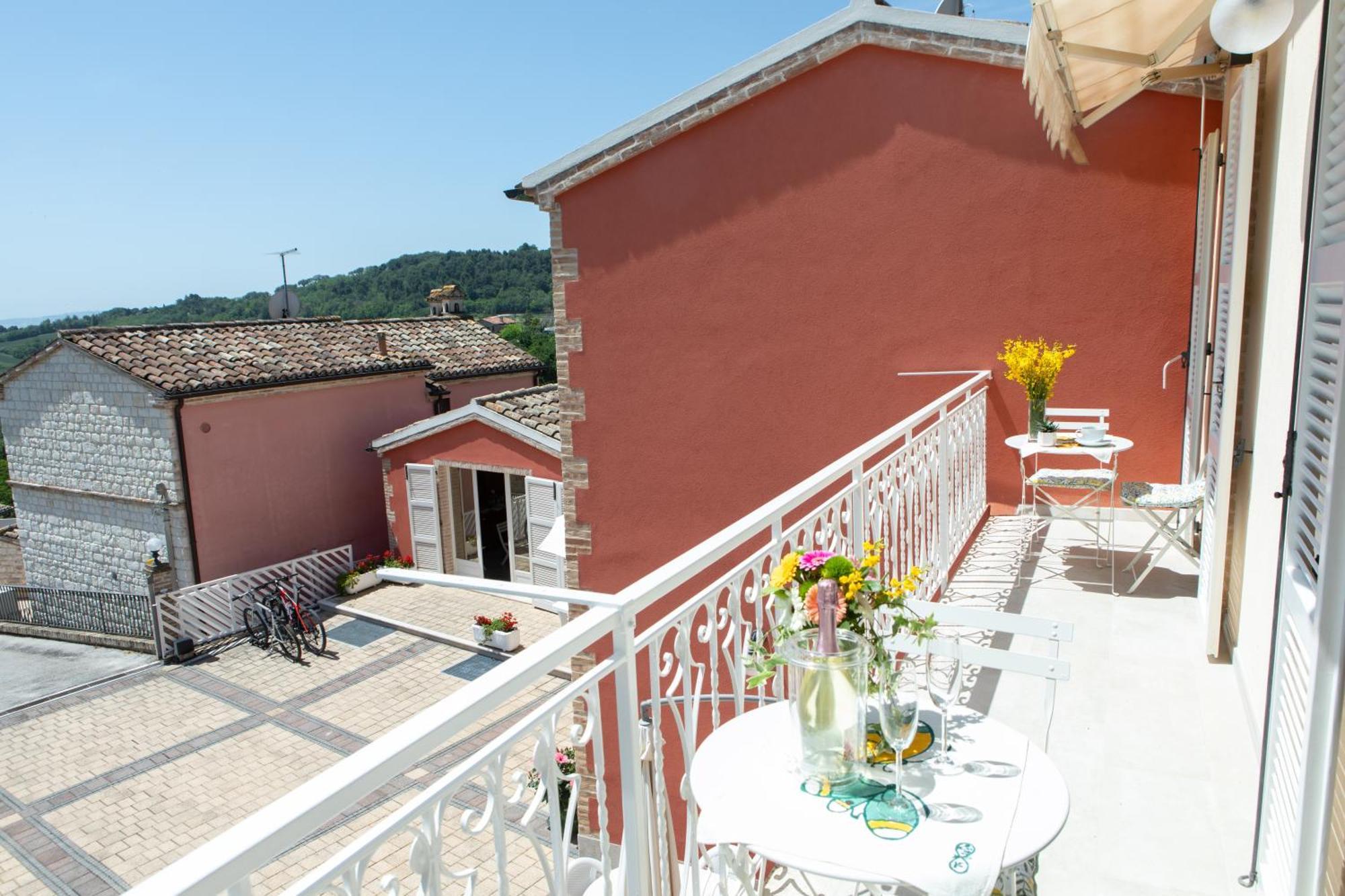 Fonte D'Olio Conero Relais Bed & Breakfast Sirolo Rom bilde